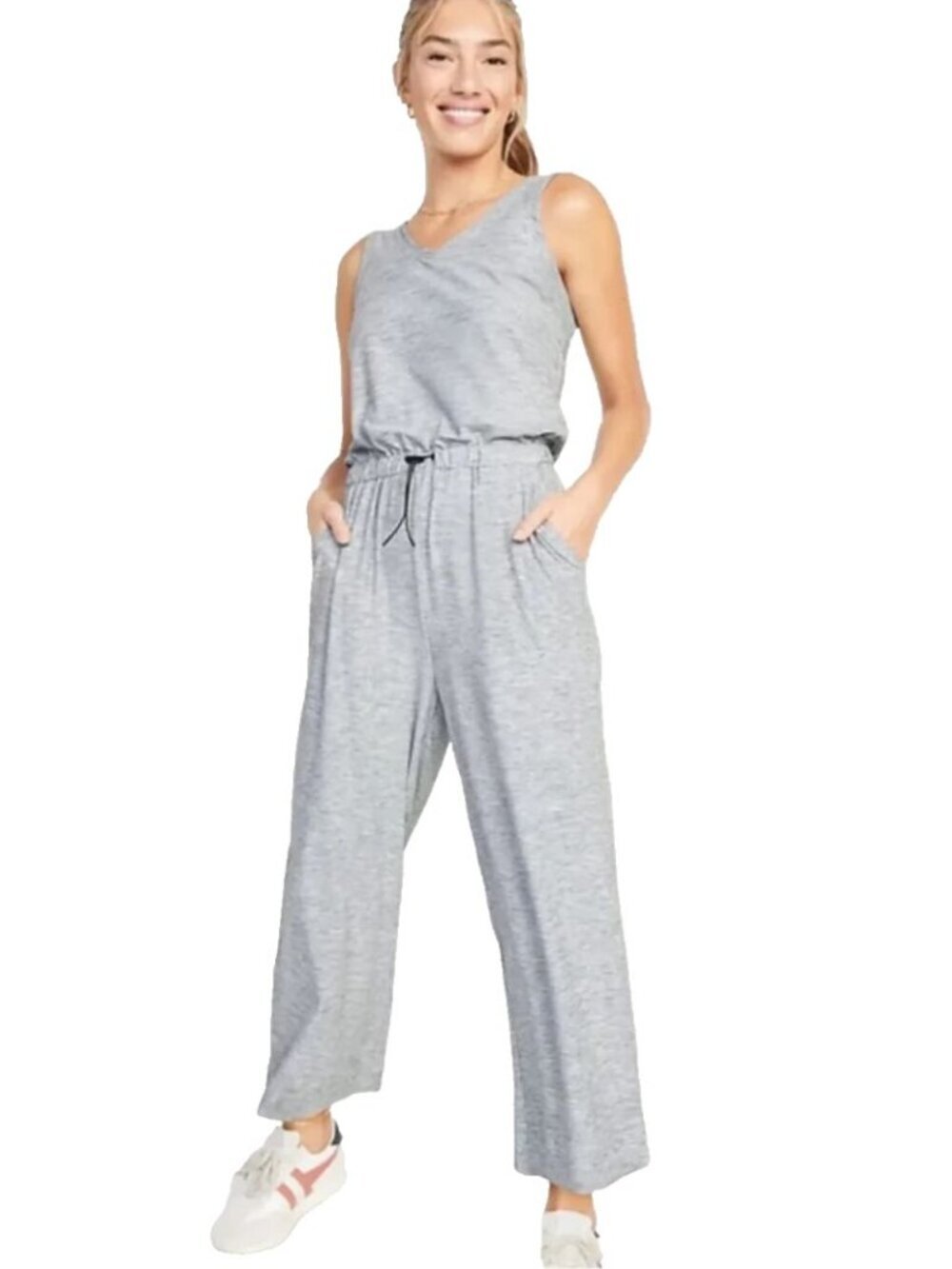 Old Navy Active Breathe On Jumpsuit V Neck Wide Leg Crop Large Gray Athleisure